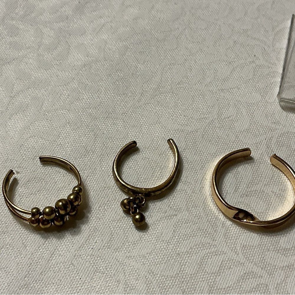 Set of Three Goldtone Toe Rings